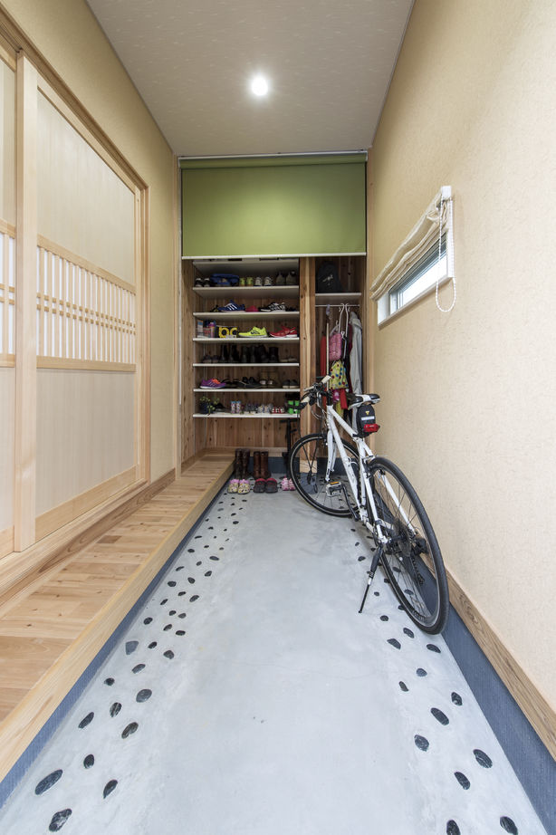 昭和住宅 【2706万円/間取図有】平屋×土間×中2階＆キッズフロア　生活動線のよい自然素材の家の建築実例画像4