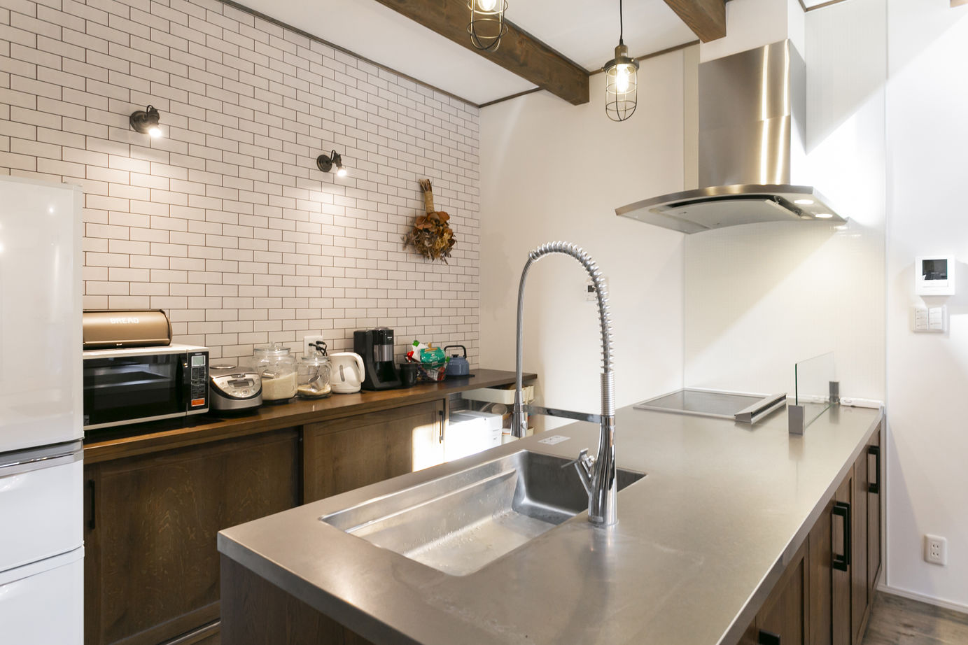 昭和住宅 【北九州市/2320万円/間取図有】施主のセンス＆家のポテンシャルが光る 自然素材が心地いい西海岸風の平屋の建築実例画像4