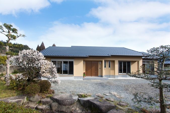 昭和住宅 【鞍手郡/3980万円/間取図有】杉や檜の香りで毎日が森林浴。家族の健康のため化学的なものを使用しない平屋の建築実例画像2