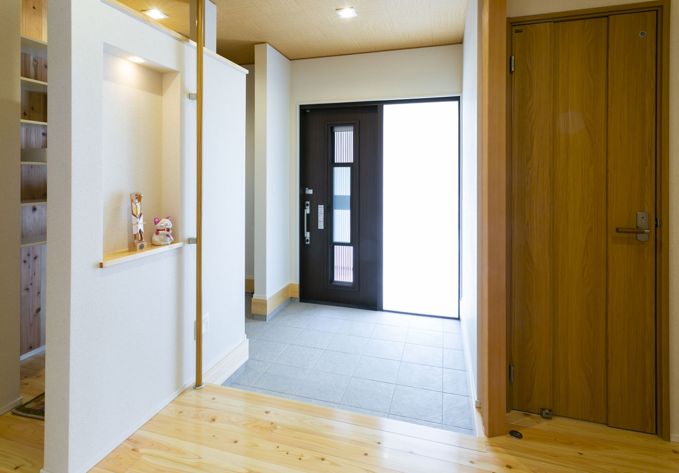 昭和住宅 【北九州市小倉南区/3253万円/間取図有】贅を尽くした木の住まい　随所に光る職人技に感動する平屋の建築実例画像5