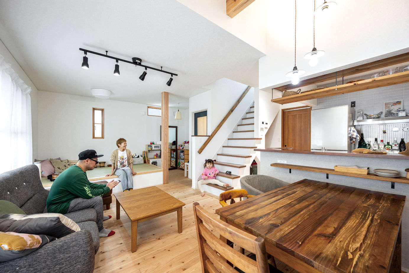 昭和住宅 【北九州市/2136万円/間取図有】コンパクトながらも広く感じさせる工夫が随所に…インテリアもこだわり◎の建築実例画像10