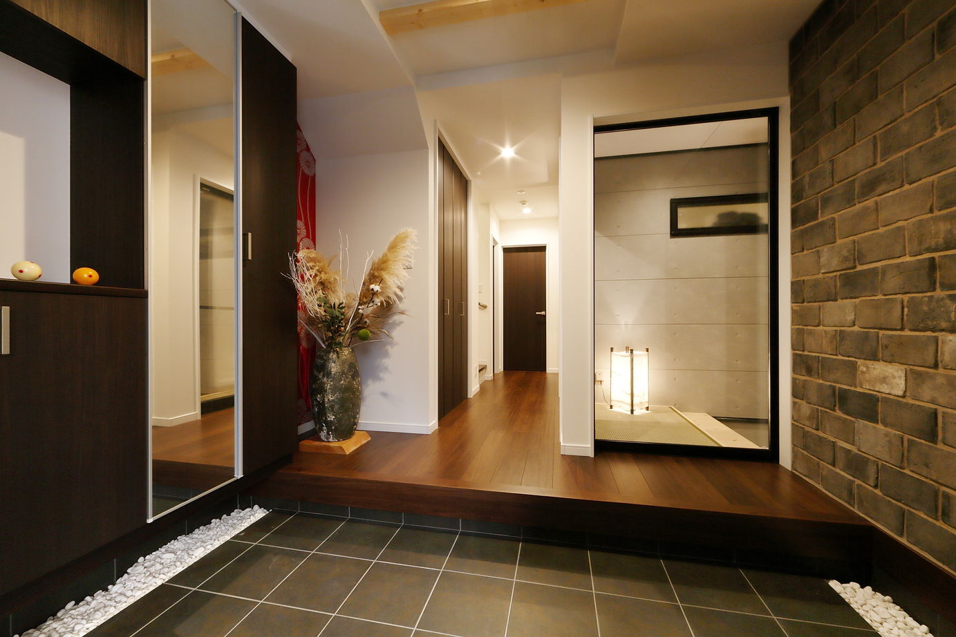 アーバンプランニング 【大阪府/2000万円台】土地探しから始めて北摂エリアで夢の注文住宅が完成！贅沢な間取りがみどころの建築実例画像7