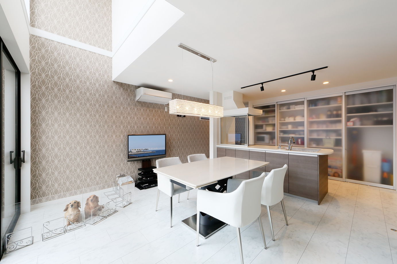 アーバンプランニング 【大阪府/2000万円台/狭小/間取り】3階建ての空間を最大限活用！みんなが気兼ねなく過ごせる二世帯住宅にの建築実例画像3