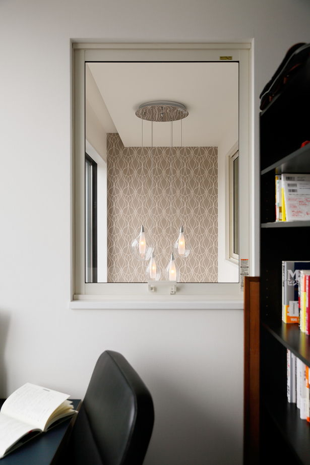 アーバンプランニング 【大阪府/2000万円台/狭小/間取り】3階建ての空間を最大限活用！みんなが気兼ねなく過ごせる二世帯住宅にの建築実例画像8