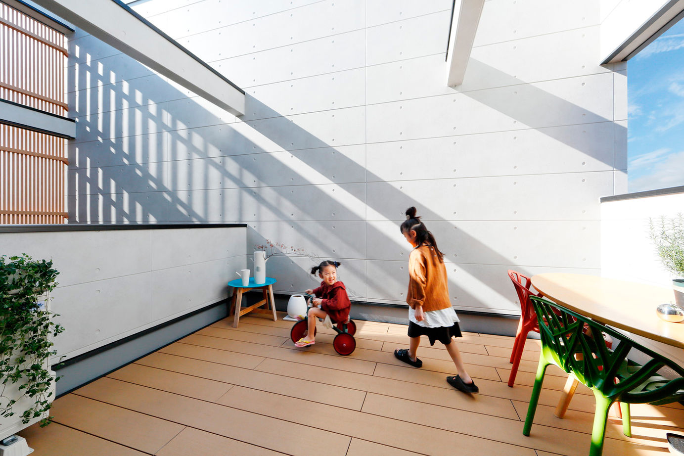 アーバンプランニング 【大阪府/約30坪】素材感とデザインにこだわった、隅々までカッコイイ家。抜群のセンスの間取りに感動！の建築実例画像6