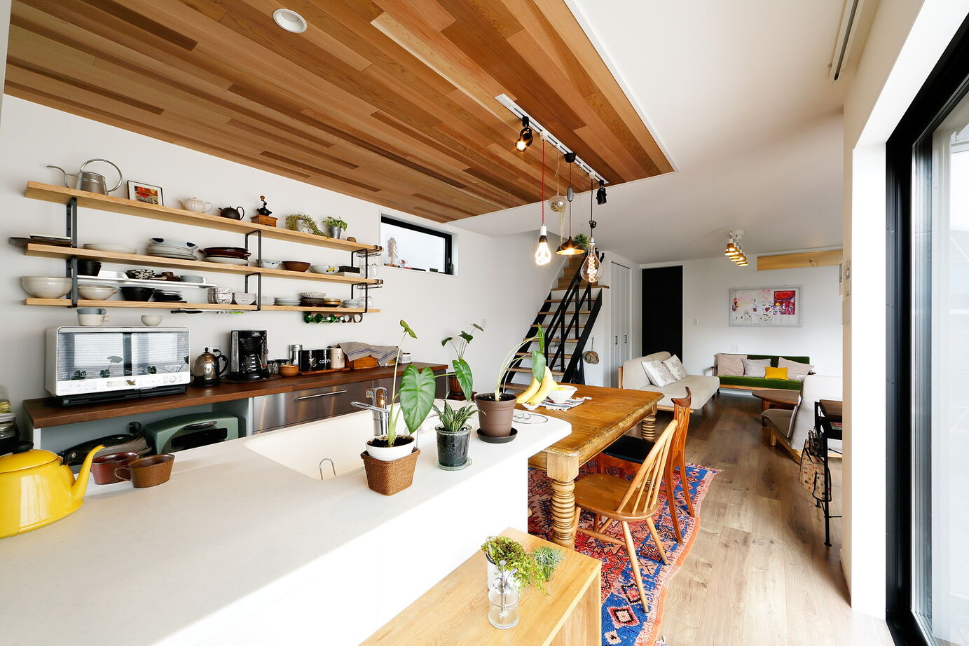 アーバンプランニング 【大阪府/2000万円台/約30坪/間取り】デザインも暮らしやすさも追及した細長い土地に建てた２階建て住宅の建築実例画像3