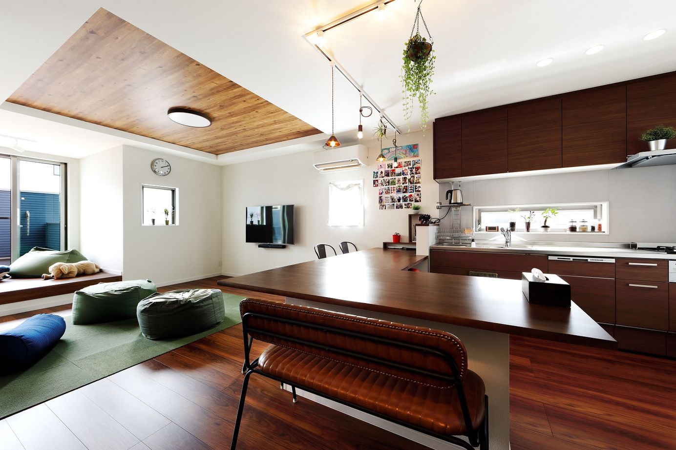 アーバンプランニング 【大阪府/1000万円台/狭小】北摂・豊中で、理想の家が実現できる土地探しから。広々空間＆間取りも魅力の家の建築実例画像6