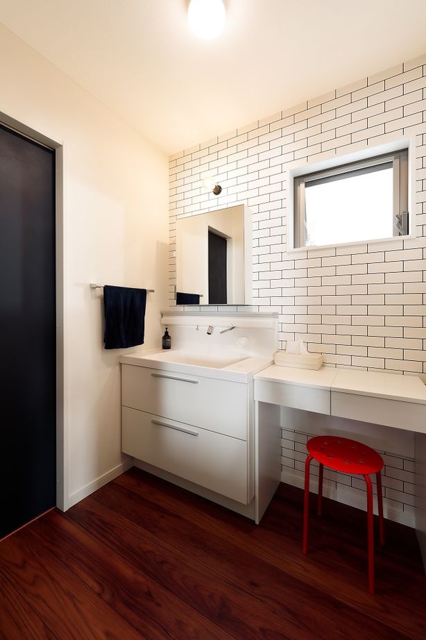 アーバンプランニング 【大阪府/1000万円台/狭小】北摂・豊中で、理想の家が実現できる土地探しから。広々空間＆間取りも魅力の家の建築実例画像7