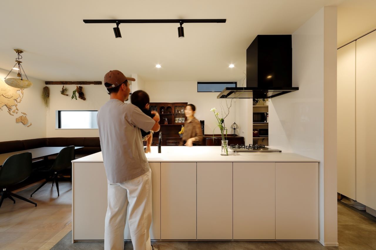 アーバンプランニング 【大阪府｜2000万円台｜間取り】公園に近い場所で土地から計画。海外インテリアの雰囲気が漂う洒落た家の建築実例画像5