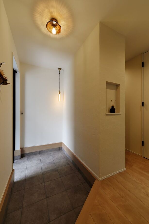 アーバンプランニング 【大阪府｜2000万円台｜間取り】公園に近い場所で土地から計画。海外インテリアの雰囲気が漂う洒落た家の建築実例画像10