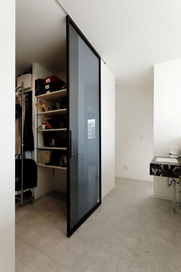 アーバンプランニング 【北摂｜インナーガレージ｜間取り図あり】便利な立地×ワイドスパンの駐車場×カーテンレスの快適ライフの建築実例画像8