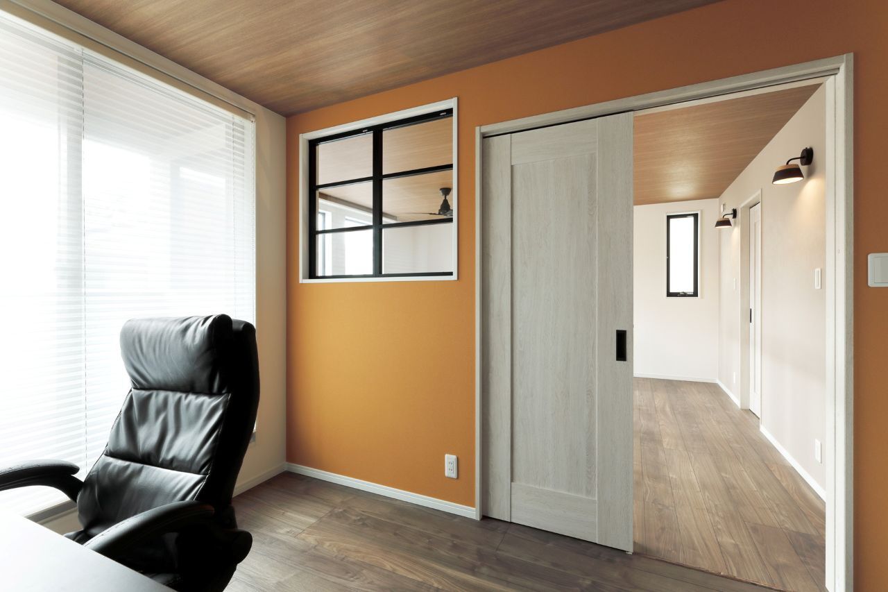 アーバンプランニング 【大阪府｜狭小｜間取り図あり】１階に駐車場、２階は広々LDK。理想を詰め込んだ都市型住宅の建築実例画像7