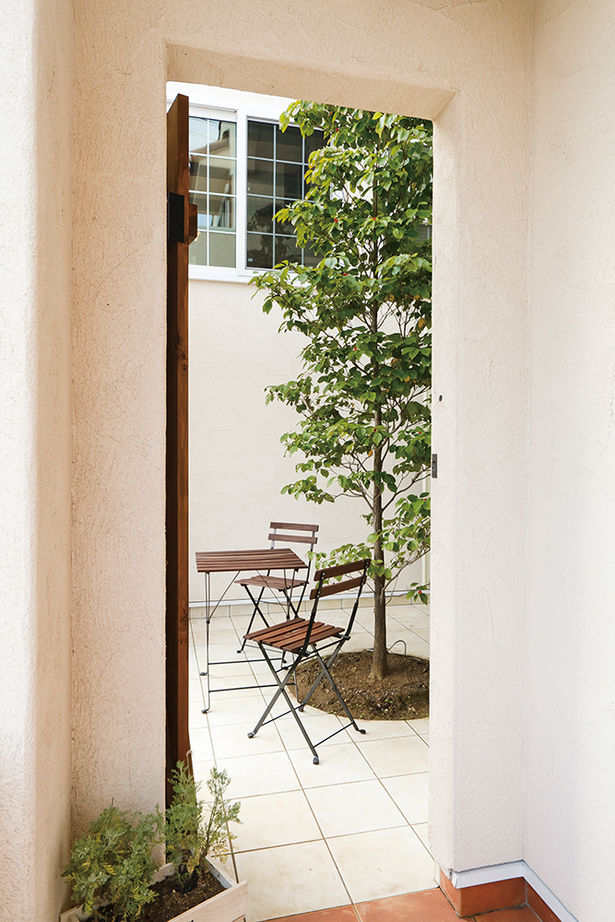 アートクラフト 【3500～4000万円/埼玉県】間取り図あり《プロヴァンス風》午後は 　シンボルツリーの下でティータイム♪の建築実例画像12