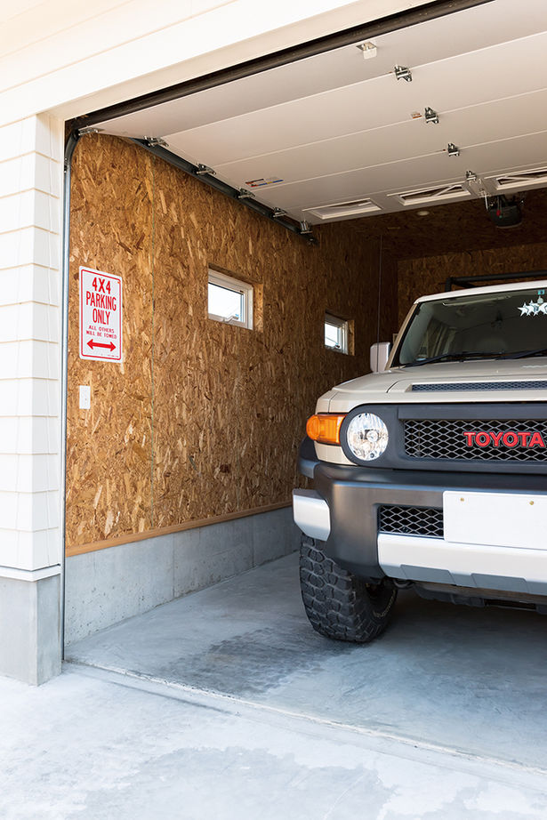 アートクラフト 【2000～2500万円/埼玉県】《カリフォルニアスタイル》 お庭とつながるカバードポーチでBBQが楽しめる家の建築実例画像7