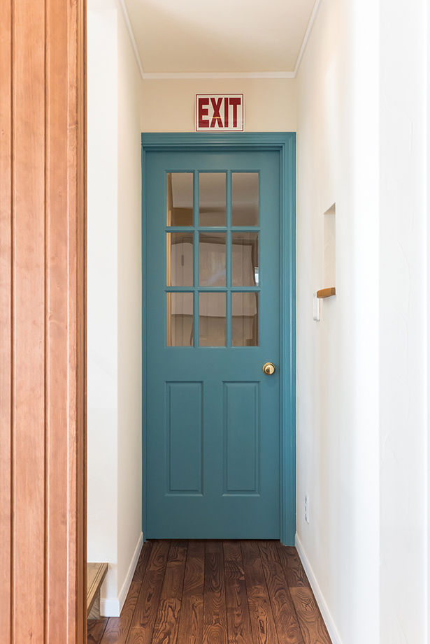 アートクラフト 【2000～2500万円/埼玉県】《カリフォルニアスタイル》 お庭とつながるカバードポーチでBBQが楽しめる家の建築実例画像9