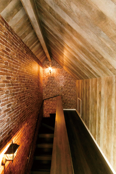 アートクラフト 【2500～3000万円/40坪台/埼玉県】《中世ヨーロピアンスタイル》 屋根裏が路地裏に こだわり欧風クラシカルの建築実例画像7