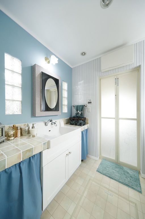 アートクラフト 【1500～2000万円/30坪/埼玉県】《南欧スタイル》　内外にこだわりがギュッと凝縮。愛らしい空間に心躍る家の建築実例画像2