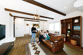 アートクラフト 【2500～3000万円/50坪台/埼玉県】《完全分離二世帯住宅》フレンチアンティークのおしゃれで自分らしい空間の建築実例画像2