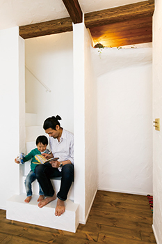 アートクラフト 【2500～3000万円/50坪台/埼玉県】《完全分離二世帯住宅》フレンチアンティークのおしゃれで自分らしい空間の建築実例画像3