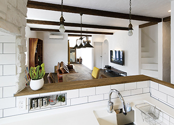 アートクラフト 【2500～3000万円/50坪台/埼玉県】《完全分離二世帯住宅》フレンチアンティークのおしゃれで自分らしい空間の建築実例画像6