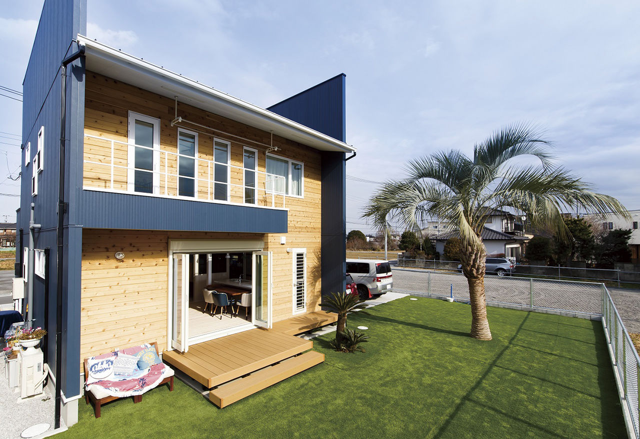 アートクラフト 【西海岸スタイルの家】家の内外でアメリカンリゾートを満喫する家の建築実例画像1