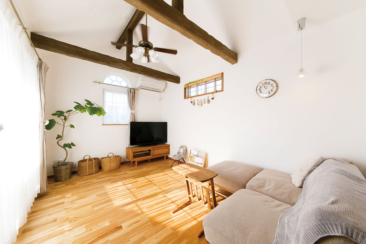 アートクラフト 【1900万円/埼玉県】《ビターナチュラル》 隣家近接でも採光通風を確保した快適空間の家の建築実例画像4