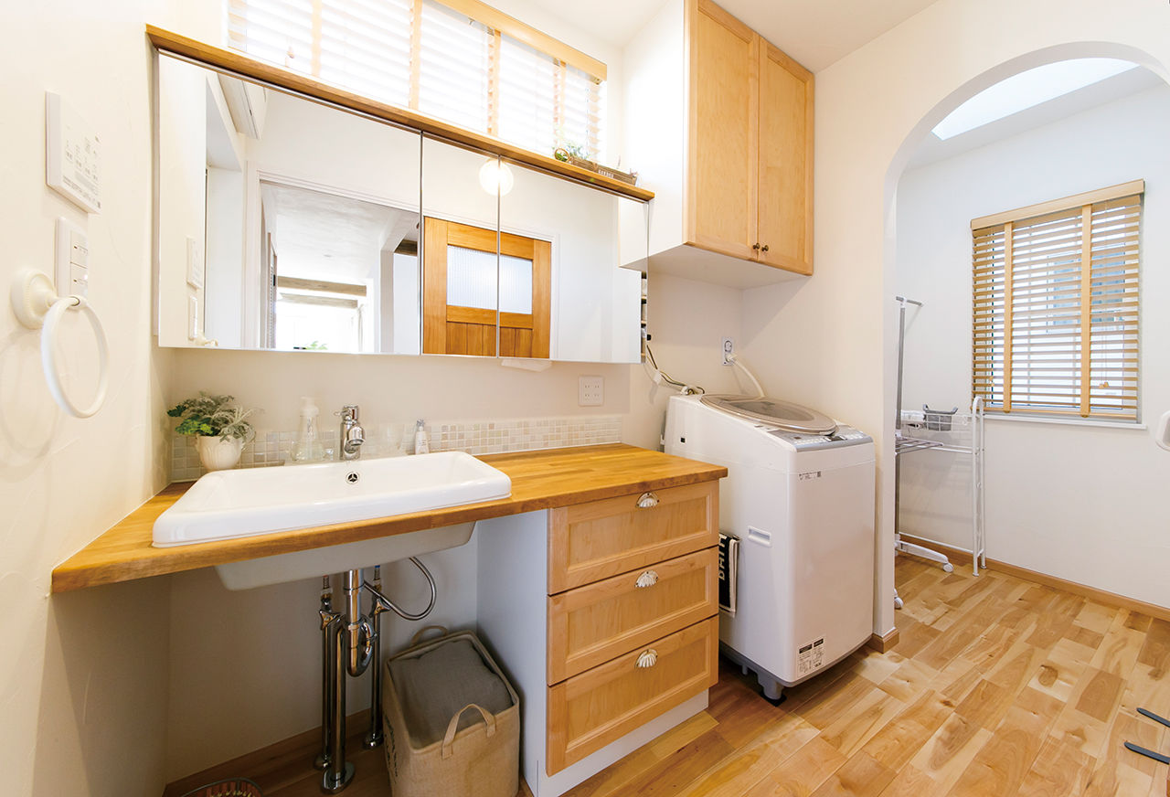 アートクラフト 【1900万円/埼玉県】《ビターナチュラル》 隣家近接でも採光通風を確保した快適空間の家の建築実例画像7