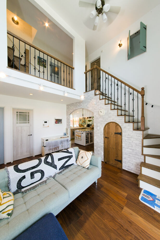 アートクラフト 【4000万円～／埼玉県】住まいの内外に夢が広がる北欧スタイルの愛らしハウスの建築実例画像7