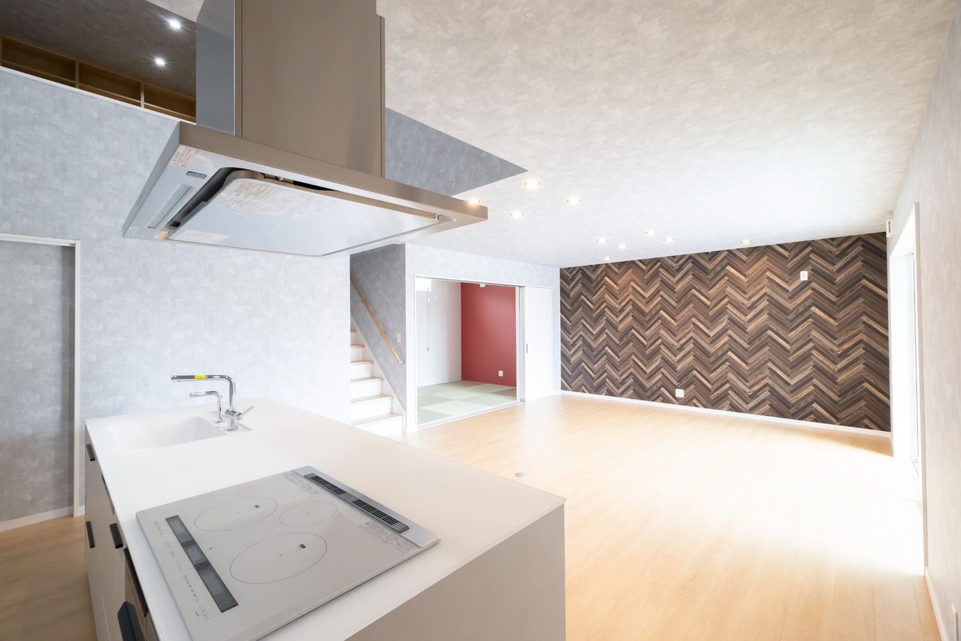 SAMATA 【平屋/3250万円/40坪/間取り図あり】40坪スキップフロアのある勾配天井の平屋の建築実例画像2