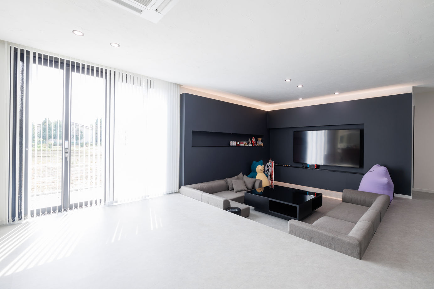 SAMATA 【4000万円/52.3坪/間取り図あり】洗練された外観に遊び心満載のガレージハウスの建築実例画像4