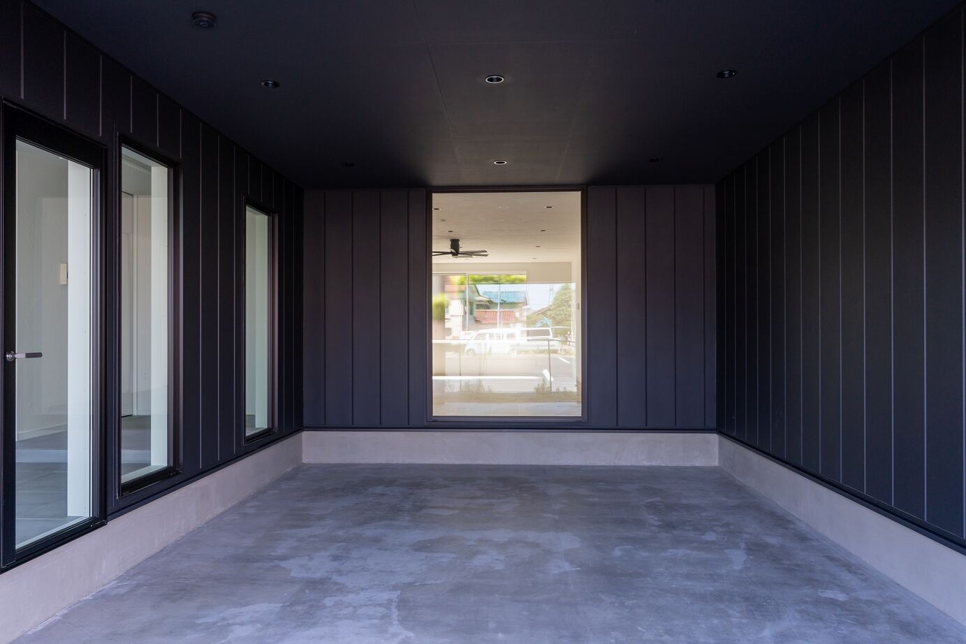 SAMATA 【5100万円/53.64坪/間取り図あり】事務所兼用こだわり抜いたガレージハウスの建築実例画像3