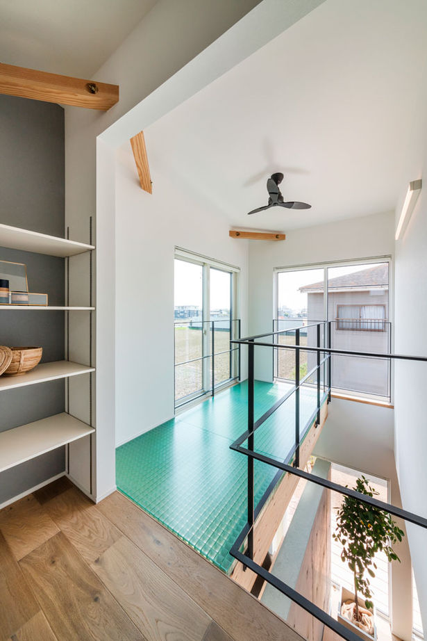 リグスタイルカンパニー 【2000万円台×36坪×回遊動線｜間取り有】「6畳用エアコンで23畳のLDKが快適です。夏の遮熱もしっかり」の建築実例画像3