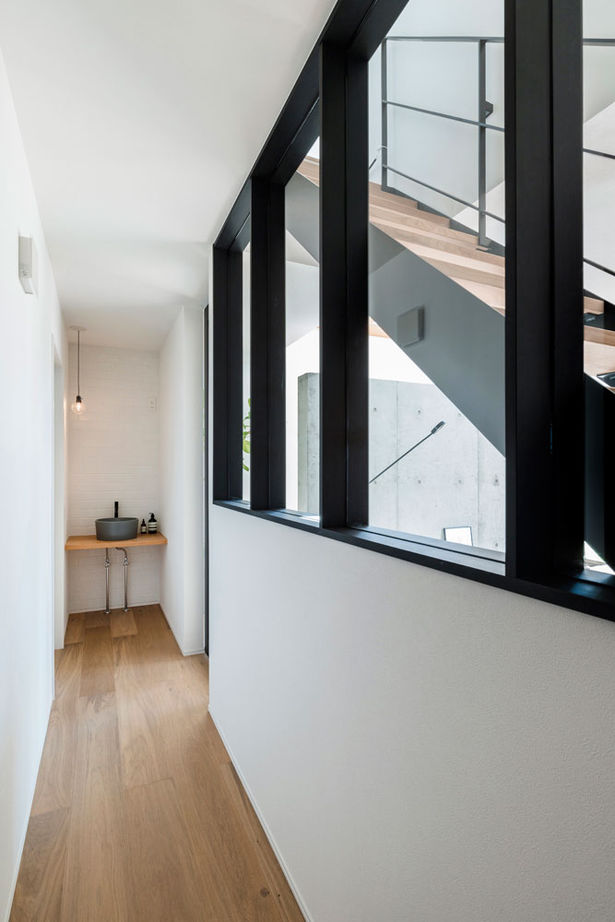 リグスタイルカンパニー 【2000万円台×36坪×回遊動線｜間取り有】「6畳用エアコンで23畳のLDKが快適です。夏の遮熱もしっかり」の建築実例画像6