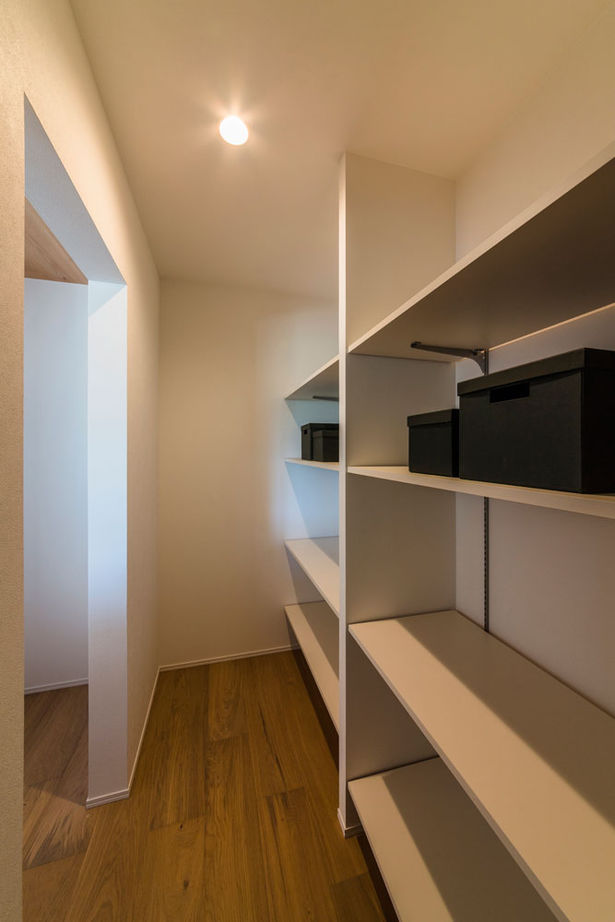 リグスタイルカンパニー 【2000万円台×36坪×回遊動線｜間取り有】「6畳用エアコンで23畳のLDKが快適です。夏の遮熱もしっかり」の建築実例画像18