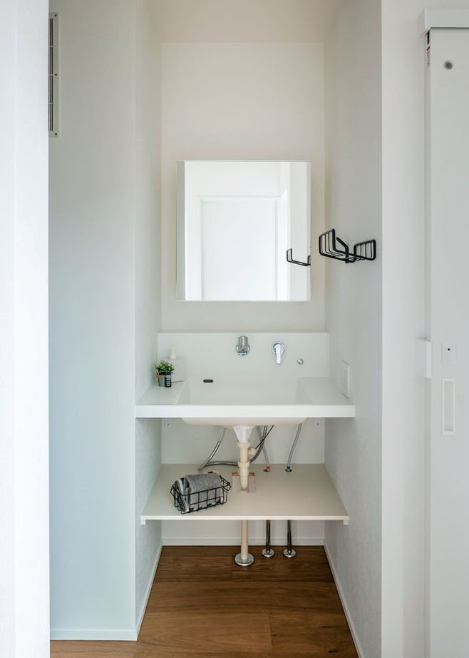 リグスタイルカンパニー 【2000万円台×31坪×中庭｜間取り有】「コの字の平屋と比較し、日照シミュレーションで明るい2階建てに」の建築実例画像7