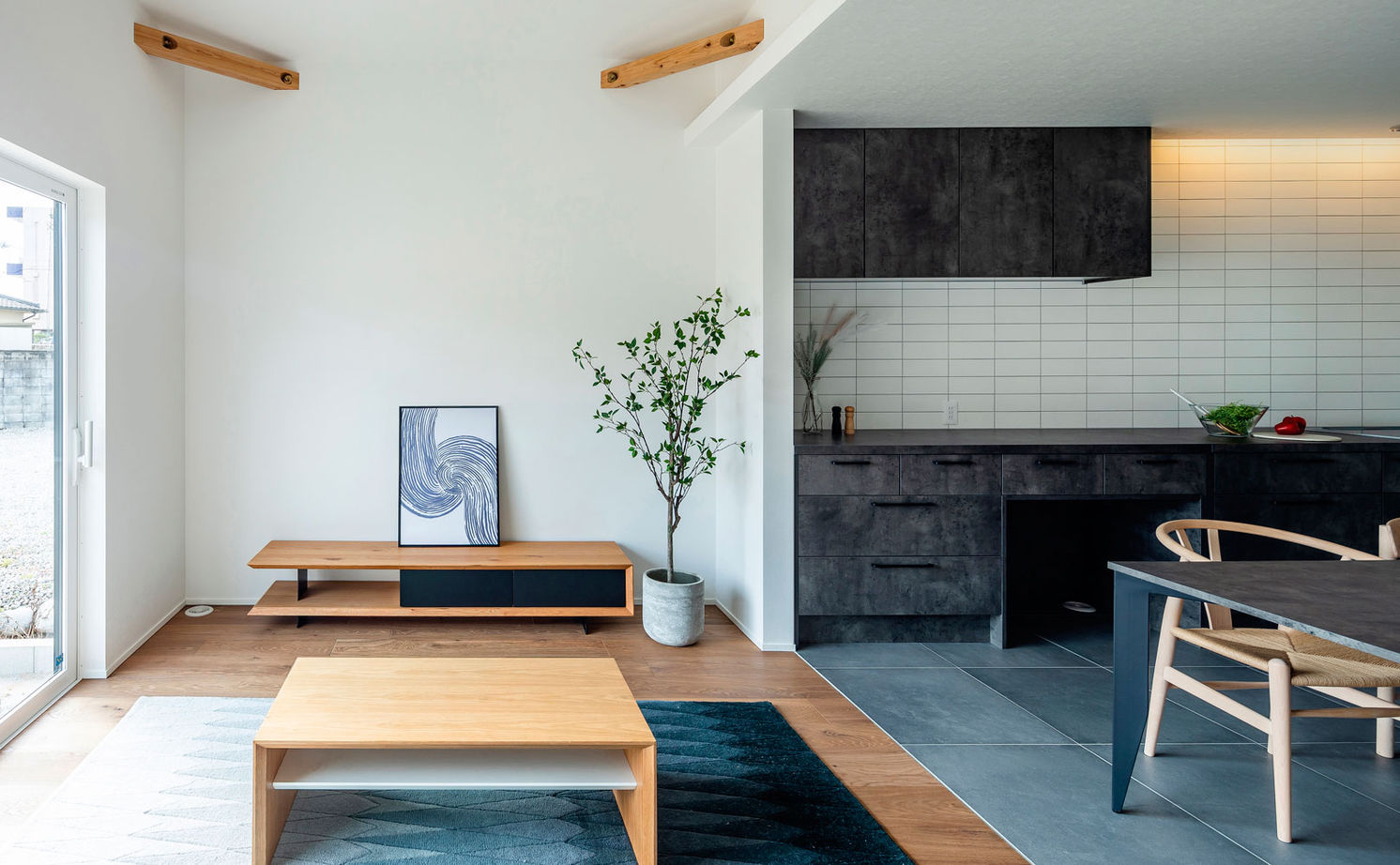 リグスタイルカンパニー 【2000万円台×31坪×中庭｜間取り有】「コの字の平屋と比較し、日照シミュレーションで明るい2階建てに」の建築実例画像10