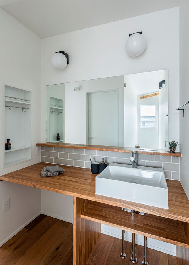 リグスタイルカンパニー 【2000万円台×31坪×中庭｜間取り有】「コの字の平屋と比較し、日照シミュレーションで明るい2階建てに」の建築実例画像13