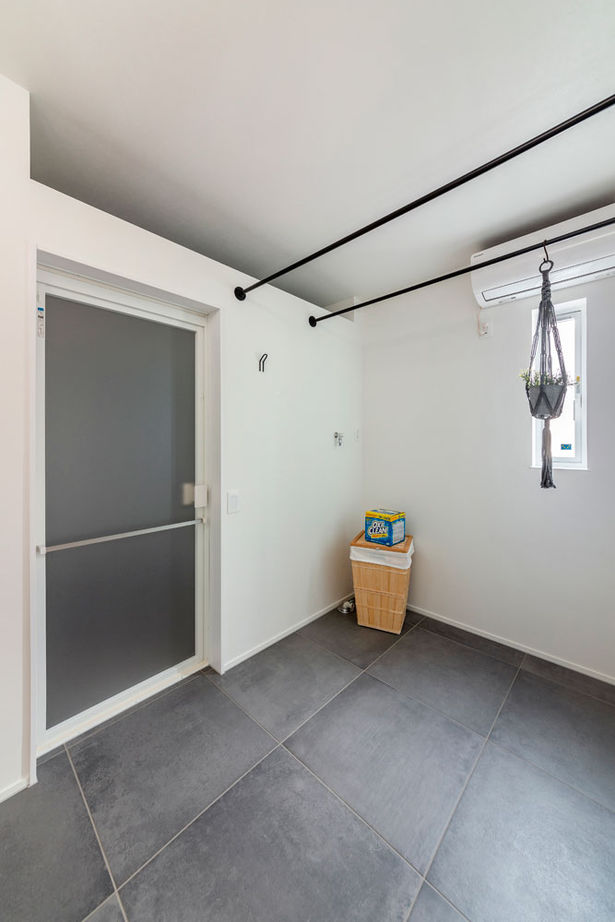 リグスタイルカンパニー 【2000万円台×31坪×中庭｜間取り有】「コの字の平屋と比較し、日照シミュレーションで明るい2階建てに」の建築実例画像14