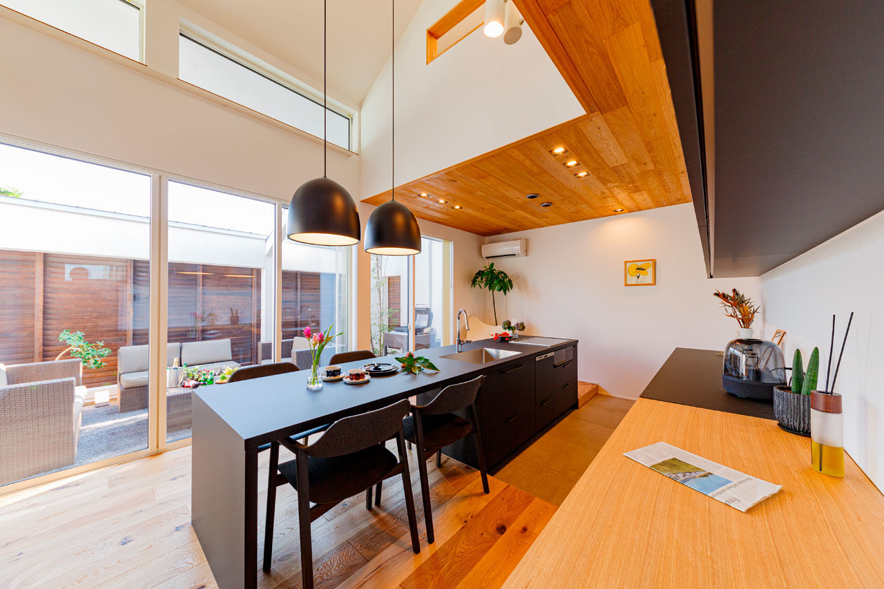 リグスタイルカンパニー 【33坪×中庭テラス｜間取り有】50坪の敷地を目一杯生かし、プライベートテラスでのびやかに暮らす家の建築実例画像5