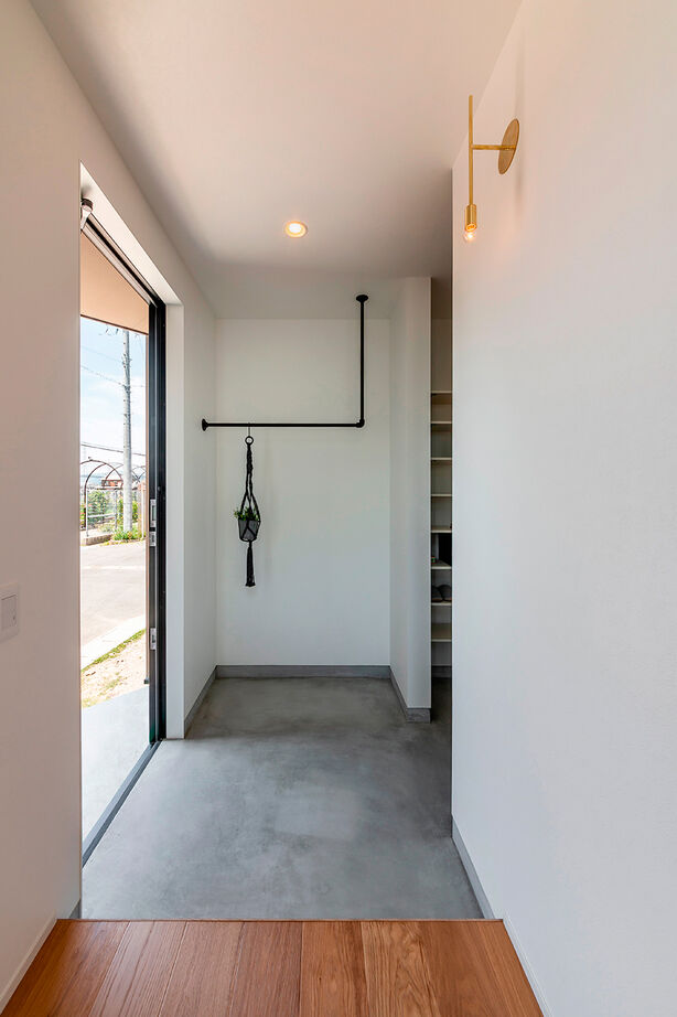 リグスタイルカンパニー 【2000万円台｜30坪台｜間取り有】陽だまりの畳スペースは幸せの象徴。大勢の人が集まる吹抜リビングの家の建築実例画像5