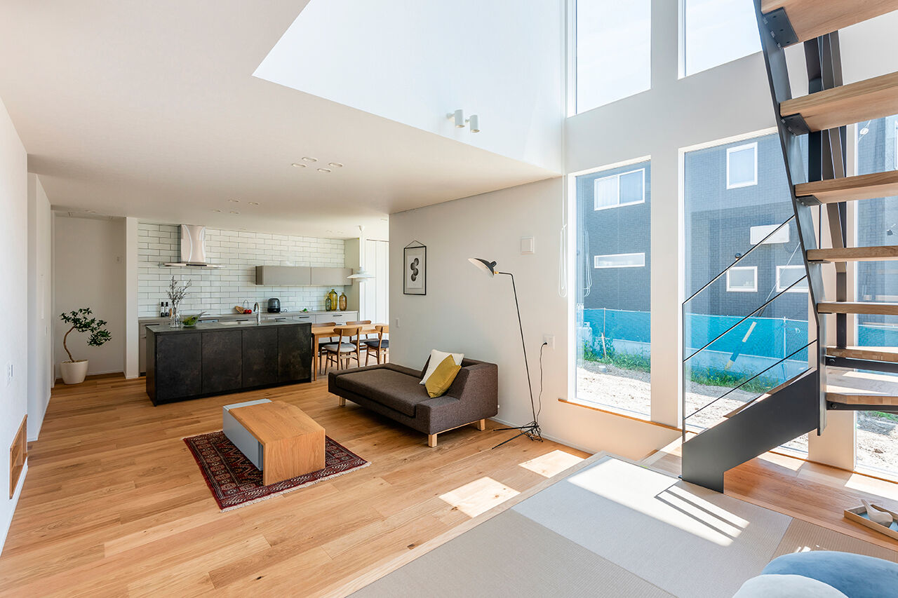 リグスタイルカンパニー 【2000万円台｜30坪台｜間取り有】陽だまりの畳スペースは幸せの象徴。大勢の人が集まる吹抜リビングの家の建築実例画像9