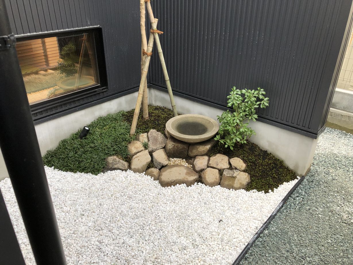 東海住宅 【1800万円/収納充実/土地探しからご一緒に】スタイリッシュな外観と、優しい木のぬくもりを感じるお住まいの建築実例画像9