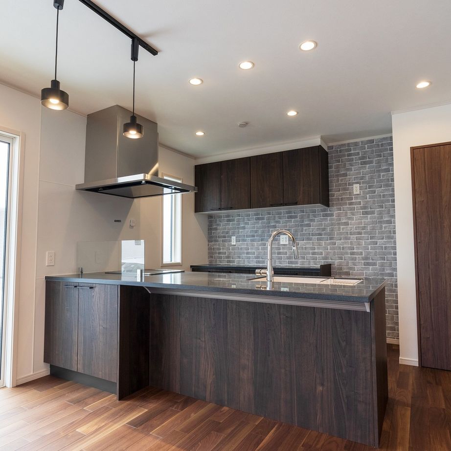 東海住宅 【3LDK／畳コーナー/土地探しからご一緒に】重厚感のある落ち着きのある住まいの建築実例画像4