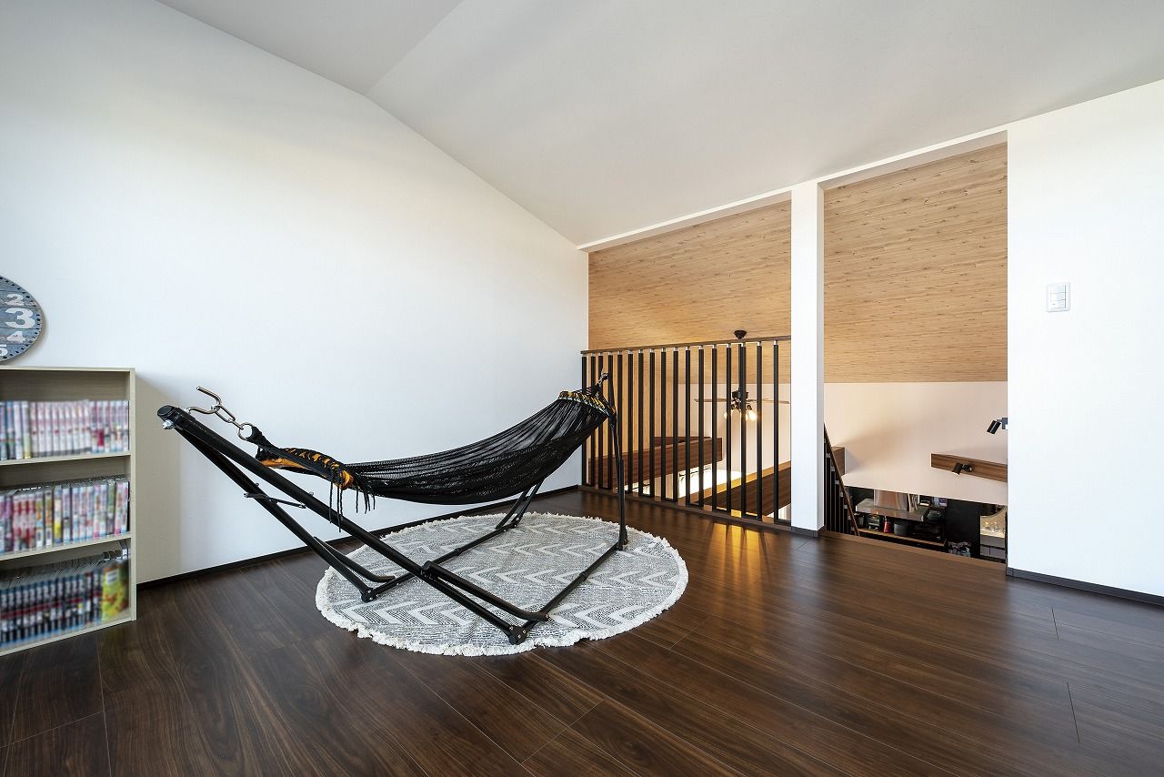 アゲルホーム 「好き」を各所にちりばめて、趣味も家族の時間も楽しめる1.5階建ての家の建築実例画像4