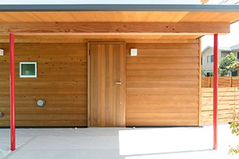 いがみ建築工房　伊神建設 【岐阜｜2000万円台】23坪とは思えないあふれる開放感！どこにいても家全体が見渡せる、2人と1匹の小さな家の建築実例画像6