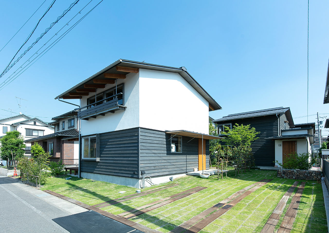 いがみ建築工房　伊神建設 【各務原市｜自然素材】日本伝統の「土蔵造り」をほうふつとさせる、どこか懐かしさを感じる「小さな家」の建築実例画像10