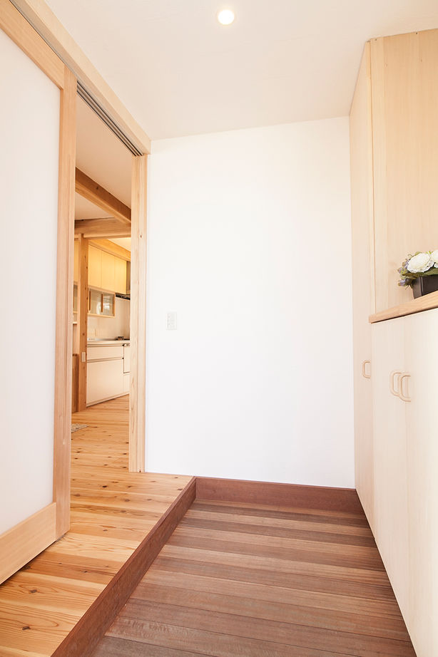 いがみ建築工房　伊神建設 【各務原市｜自然素材】岐阜県に移住してでも「この場所で」「この家で」と夢を叶えた「小さな家」の建築実例画像2