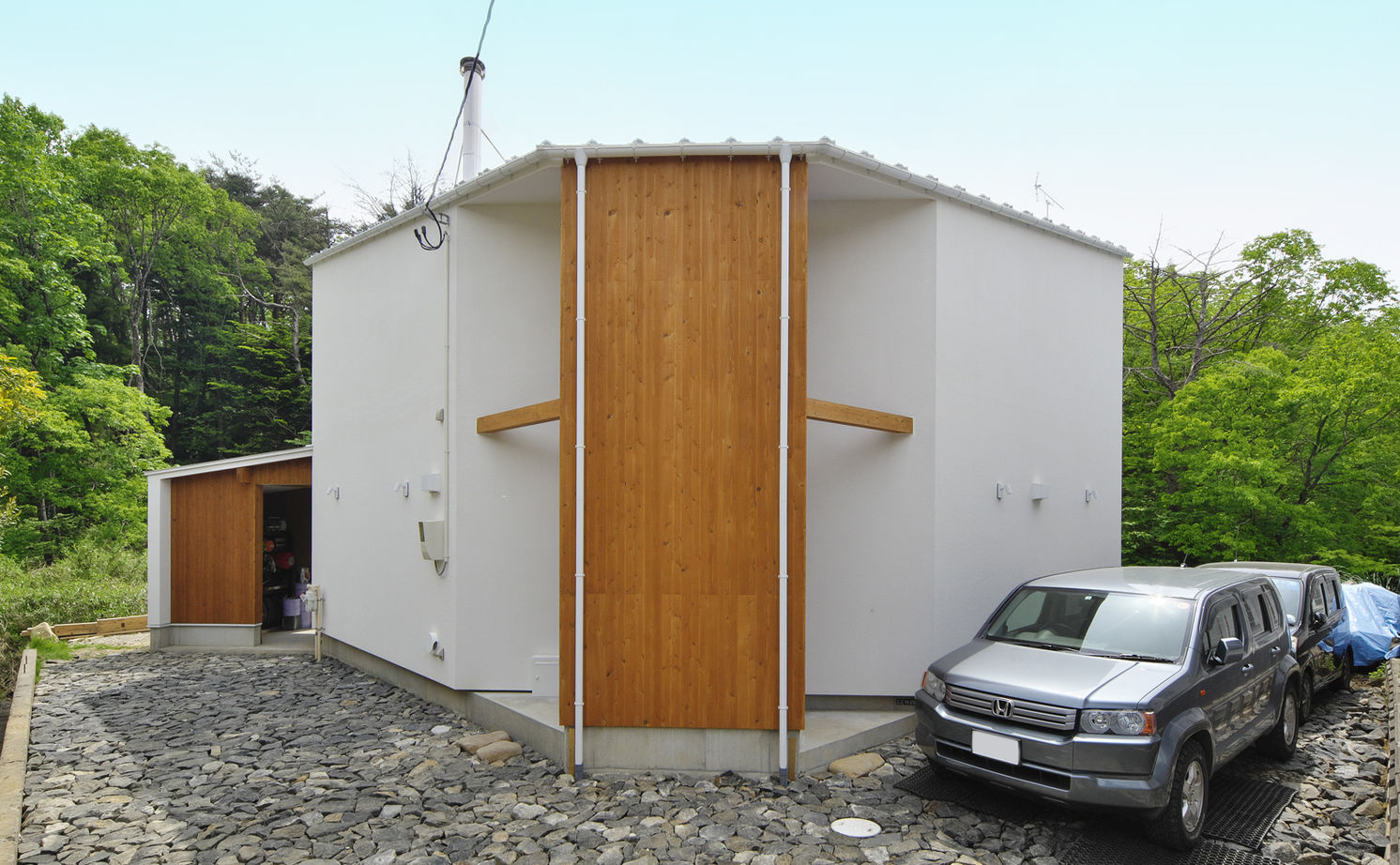 negla設計室 【扇形変形土地】自然と共生しながら美しく暮らす、アイデア満載の建築士自邸の建築実例画像2