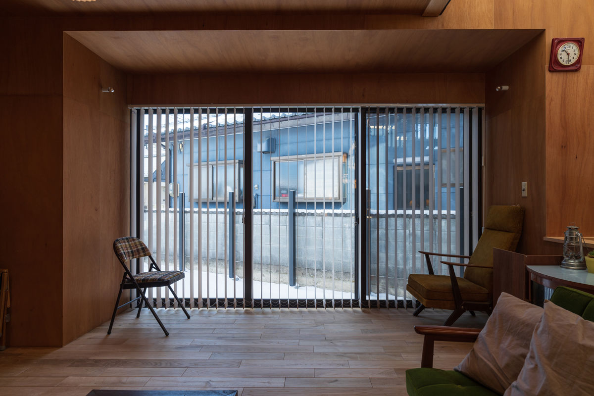 negla設計室 【2000～2500万円・29坪】細部にこだわり、創られた空間。80年代を思わせるレトロな家の建築実例画像4