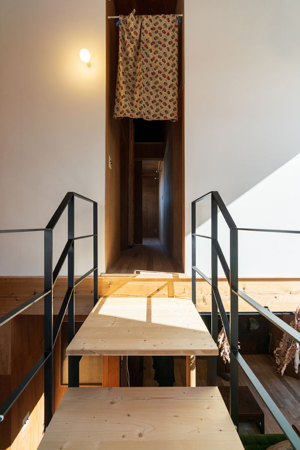 negla設計室 【2000～2500万円・29坪】細部にこだわり、創られた空間。80年代を思わせるレトロな家の建築実例画像8